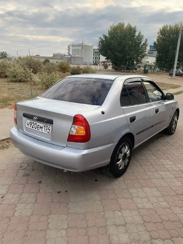 Hyundai accent 2007 год выпуска. пробег 212т км. в отличном состоянии. без гнили и ржавчины. без вложений. комплектация с кондиционером. стоит планшет с камерой заднего вида. автомобиль ухоженный, документы чистые. учет рф 🇷🇺 резина зимняя. цена 390000₽, хороший торг. авто в донецке. тел. +7 (949) 478-82-76 📲 tg: александр 📞 +7(949)4788276 📞 звоните: +7(949)4788276 - фотография - 8