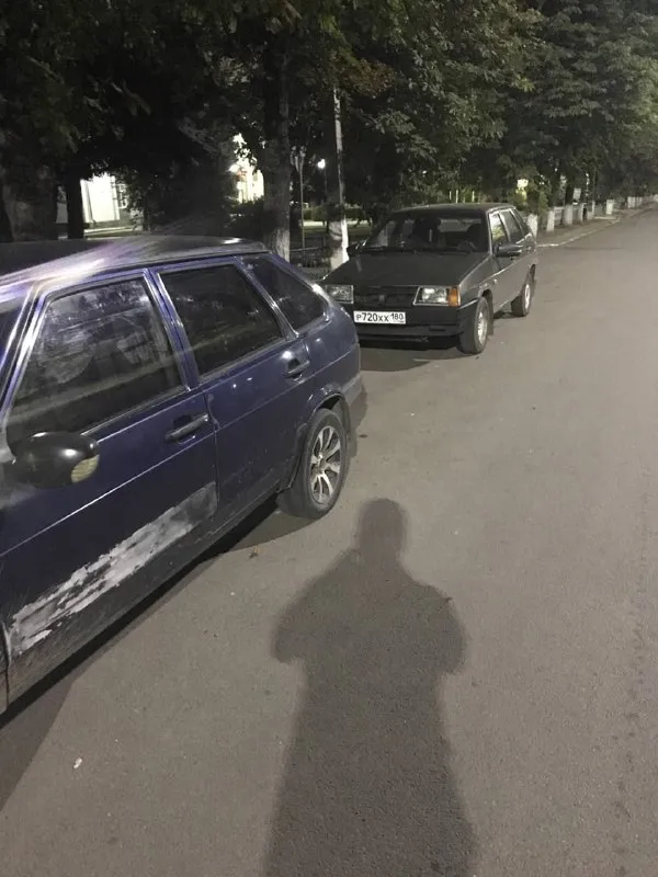 Продаётся ваз-21093 1995 г. в. карбюратор, 1.5 грз: к444к* 180 продажа вместе, понимаю, что заинтересует не машина)) критично не бита (зацепили крыло, вмятина), но крашена. не гнилая (пороги перевареные, обработаны антикором) тяга у мотора хорошая, слегка поддымливает коробка на 4+, короткоходная кулиса трамблер, бронепровода, масла-фильтра, ремень грм, помпа, коммутатор новые. есть нюансы по лкп, очень желательна перекраска передние стеклоподъемники, передние сиденья от форд транзит. в придачу отдам ряд запчастей, если нужно. стоимость "комплекта" 500.000 р, реальному покупателю реальный торг. учёт постоянный, не пятилетка, с перевесом проблем не возникнет. "деребаном" не продаётся, только вместе. продаётся пока есть в продаже интересующий автомобиль. связь в личных сообщениях. всем спасибо за внимание и хорошего дня! +79490692599 но предпочтительна связь в телеграм - фотография - 10