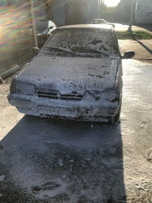 Продаётся ваз-21093 1995 г. в. карбюратор, 1.5 грз: к444к* 180 продажа вместе, понимаю, что заинтересует не машина)) критично не бита (зацепили крыло, вмятина), но крашена. не гнилая (пороги перевареные, обработаны антикором) тяга у мотора хорошая, слегка поддымливает коробка на 4+, короткоходная кулиса трамблер, бронепровода, масла-фильтра, ремень грм, помпа, коммутатор новые. есть нюансы по лкп, очень желательна перекраска передние стеклоподъемники, передние сиденья от форд транзит. в придачу отдам ряд запчастей, если нужно. стоимость "комплекта" 500.000 р, реальному покупателю реальный торг. учёт постоянный, не пятилетка, с перевесом проблем не возникнет. "деребаном" не продаётся, только вместе. продаётся пока есть в продаже интересующий автомобиль. связь в личных сообщениях. всем спасибо за внимание и хорошего дня! +79490692599 но предпочтительна связь в телеграм - фотография - 2