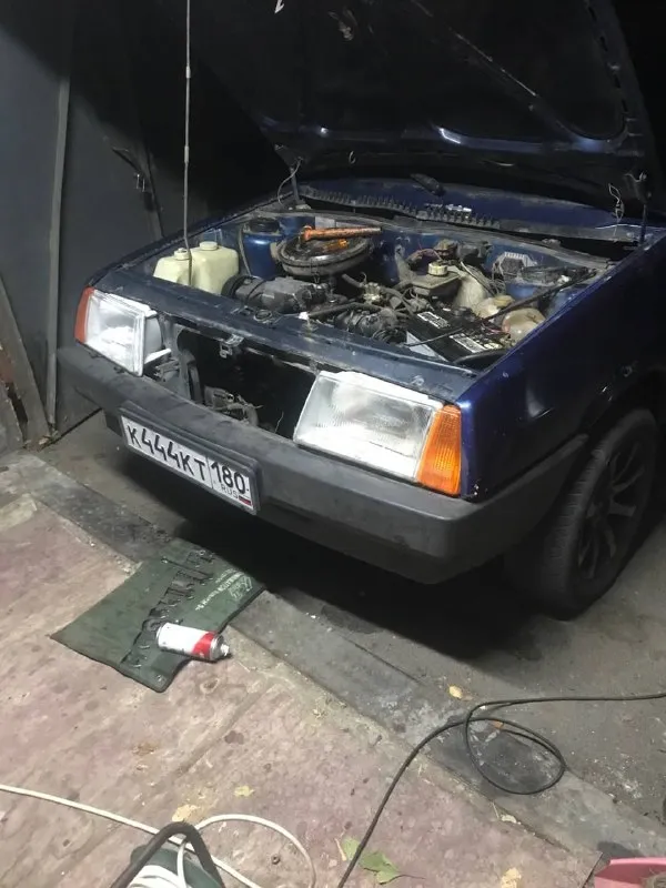 Продаётся ваз-21093 1995 г. в. карбюратор, 1.5 грз: к444к* 180 продажа вместе, понимаю, что заинтересует не машина)) критично не бита (зацепили крыло, вмятина), но крашена. не гнилая (пороги перевареные, обработаны антикором) тяга у мотора хорошая, слегка поддымливает коробка на 4+, короткоходная кулиса трамблер, бронепровода, масла-фильтра, ремень грм, помпа, коммутатор новые. есть нюансы по лкп, очень желательна перекраска передние стеклоподъемники, передние сиденья от форд транзит. в придачу отдам ряд запчастей, если нужно. стоимость "комплекта" 500.000 р, реальному покупателю реальный торг. учёт постоянный, не пятилетка, с перевесом проблем не возникнет. "деребаном" не продаётся, только вместе. продаётся пока есть в продаже интересующий автомобиль. связь в личных сообщениях. всем спасибо за внимание и хорошего дня! +79490692599 но предпочтительна связь в телеграм - фотография - 4