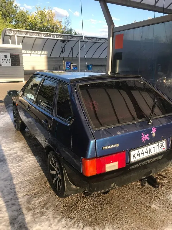 Продаётся ваз-21093 1995 г. в. карбюратор, 1.5 грз: к444к* 180 продажа вместе, понимаю, что заинтересует не машина)) критично не бита (зацепили крыло, вмятина), но крашена. не гнилая (пороги перевареные, обработаны антикором) тяга у мотора хорошая, слегка поддымливает коробка на 4+, короткоходная кулиса трамблер, бронепровода, масла-фильтра, ремень грм, помпа, коммутатор новые. есть нюансы по лкп, очень желательна перекраска передние стеклоподъемники, передние сиденья от форд транзит. в придачу отдам ряд запчастей, если нужно. стоимость "комплекта" 500.000 р, реальному покупателю реальный торг. учёт постоянный, не пятилетка, с перевесом проблем не возникнет. "деребаном" не продаётся, только вместе. продаётся пока есть в продаже интересующий автомобиль. связь в личных сообщениях. всем спасибо за внимание и хорошего дня! +79490692599 но предпочтительна связь в телеграм - фотография - 8