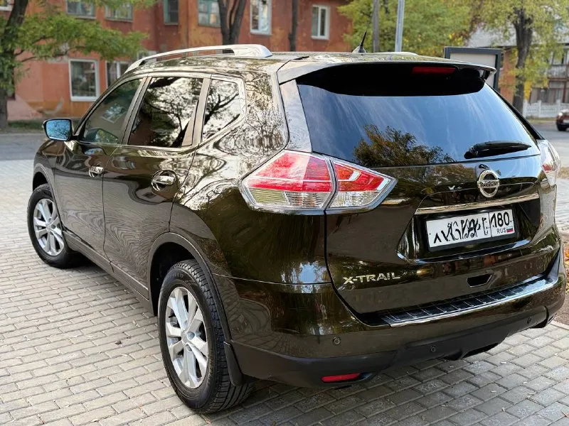 Nissan x-trail 2015г 2.0 акпп автомобиль в отличном состоянии без вложений родной окрас хорошая комплектация двух зонный климат полный без ключевой полный электропакет датчик удержания полосы круиз контроль электро багажник эко режим датчик света датчик дождя двигатель и акпп без нареканий очень красивый цвет два ключа два комплекта колес новая резина любое оформление донецк 1.480.000р +79494143810 📲 tg: н н 📞 звоните: +7(949)4143810 - фотография - 2