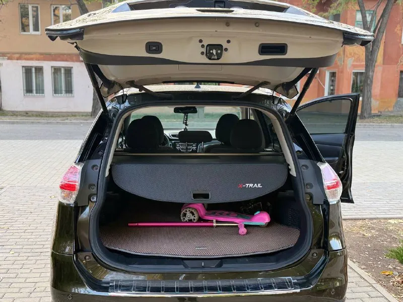 Nissan x-trail 2015г 2.0 акпп автомобиль в отличном состоянии без вложений родной окрас хорошая комплектация двух зонный климат полный без ключевой полный электропакет датчик удержания полосы круиз контроль электро багажник эко режим датчик света датчик дождя двигатель и акпп без нареканий очень красивый цвет два ключа два комплекта колес новая резина любое оформление донецк 1.480.000р +79494143810 📲 tg: н н 📞 звоните: +7(949)4143810 - фотография - 7