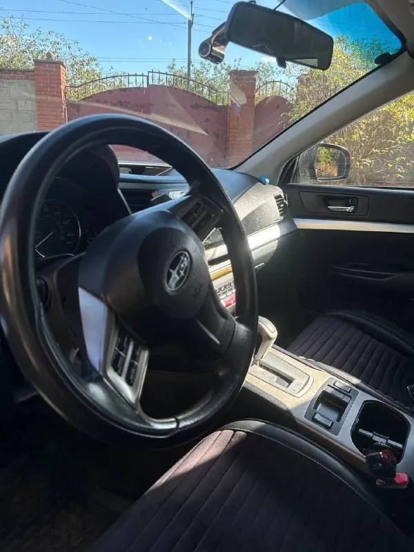 Продается subaru outback, 2012 г. в., состояние хорошее, цена 1.300.000 рублей, тел. : +79493036741 - фотография - 4