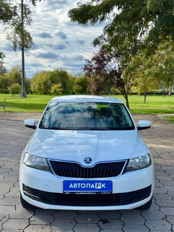 🚗 skoda rapid 💰цена: 900 000р. 🏢город: мариуполь 📅год выпуска: 2018 🧾пробег: 212 480 км. ⚙️двигатель: 1.6 110 л. с. ⛽топливо: бензин/газ ⚙️кпп: автомат 📞 телефон: +7-949-727-41-51 +7-989-263-55-56 +7-949-551-91-52 💾 описание:. .. e="background-image:url('//telegram. org/img/emoji/40/e29c85.png')">✅ гбо евро-4 ✅ техническая часть на 5+ ✅ южная эксплуатация. кондиционер ❄️ (работает отлично), электропакет, abs, airbag, усилитель руля, центральный замок, магнитола с bluetooth, подогрев сидений. улица шевченко 2️⃣6️⃣9️⃣ ⚠️бесплатно доставим этот или другой автомобиль в донецк, макеевку, бердянск, мелитополь и другие города новых территорий после детального видеообзора со всевозможными диагностиками⚠️ 🏦 возможна продажа в кредит по двум документам. - фотография - 2