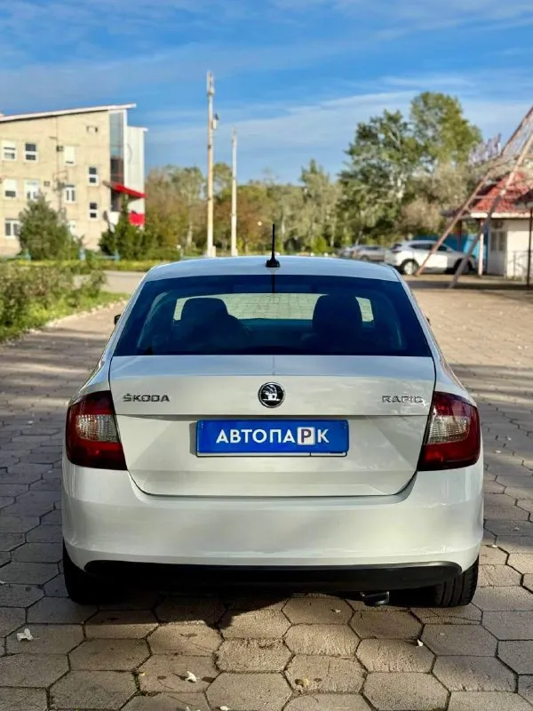 🚗 skoda rapid 💰цена: 900 000р. 🏢город: мариуполь 📅год выпуска: 2018 🧾пробег: 212 480 км. ⚙️двигатель: 1.6 110 л. с. ⛽топливо: бензин/газ ⚙️кпп: автомат 📞 телефон: +7-949-727-41-51 +7-989-263-55-56 +7-949-551-91-52 💾 описание:. .. e="background-image:url('//telegram. org/img/emoji/40/e29c85.png')">✅ гбо евро-4 ✅ техническая часть на 5+ ✅ южная эксплуатация. кондиционер ❄️ (работает отлично), электропакет, abs, airbag, усилитель руля, центральный замок, магнитола с bluetooth, подогрев сидений. улица шевченко 2️⃣6️⃣9️⃣ ⚠️бесплатно доставим этот или другой автомобиль в донецк, макеевку, бердянск, мелитополь и другие города новых территорий после детального видеообзора со всевозможными диагностиками⚠️ 🏦 возможна продажа в кредит по двум документам. - фотография - 5