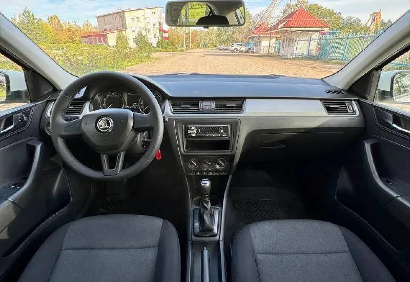 🚗 skoda rapid 💰цена: 900 000р. 🏢город: мариуполь 📅год выпуска: 2018 🧾пробег: 212 480 км. ⚙️двигатель: 1.6 110 л. с. ⛽топливо: бензин/газ ⚙️кпп: автомат 📞 телефон: +7-949-727-41-51 +7-989-263-55-56 +7-949-551-91-52 💾 описание:. .. e="background-image:url('//telegram. org/img/emoji/40/e29c85.png')">✅ гбо евро-4 ✅ техническая часть на 5+ ✅ южная эксплуатация. кондиционер ❄️ (работает отлично), электропакет, abs, airbag, усилитель руля, центральный замок, магнитола с bluetooth, подогрев сидений. улица шевченко 2️⃣6️⃣9️⃣ ⚠️бесплатно доставим этот или другой автомобиль в донецк, макеевку, бердянск, мелитополь и другие города новых территорий после детального видеообзора со всевозможными диагностиками⚠️ 🏦 возможна продажа в кредит по двум документам. - фотография - 8