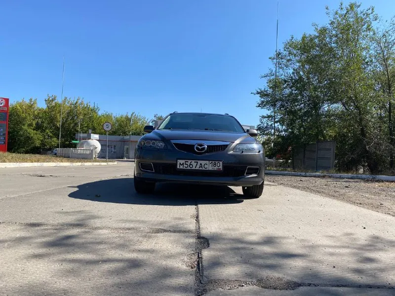 Продам мазда 6 2006 год мотор 2.0 механика пробег 210 тыс км оригинал, цена 630₽ авто в отличном техническом состоянии, весь обслужен, климат рабочий, просторный семейный автомобиль, ухоженный салон, автомобиль официальный, новая резина, один владелец с автосалона, гаражное хранение, экономный и практичный, все вопросы по тел +79494936731 находиться в макеевке - фотография - 8