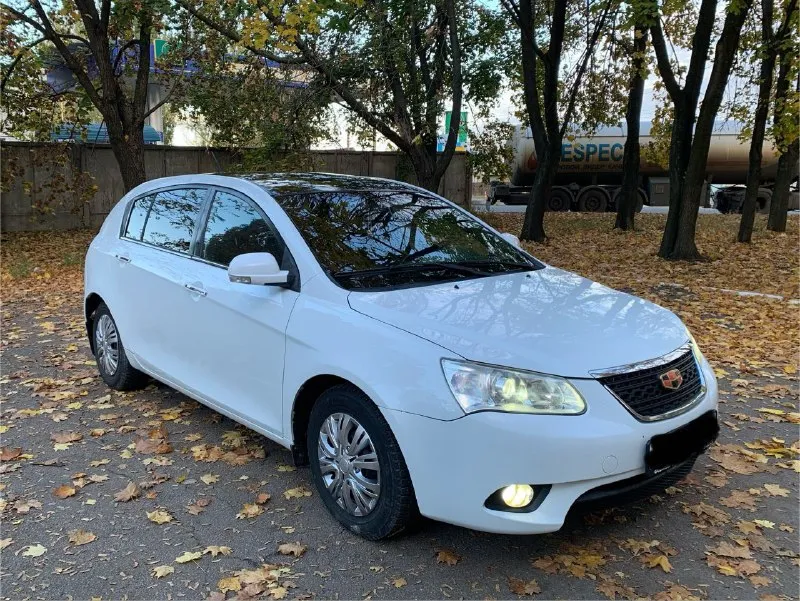 Продам geely emgrand ec7 по документам полный порядок год 2013 автомобиль в идеальном состояние без гнили и рыжиков автомобиль вложений не требует ходовая часть 5+ мотор 1,8🔥 работает часики без лишний звуков коробка включается как положено ! дно пороги целые без гнили стаканы лонжероны заводские ) без гнили ) автомобиль в дтп не участвовал ! салон чистый не прокуренный не затертый резина зима ❄️. все остальные интересующие вопросы по телефону цена авто 460т реальному покупателю торг ! при осмотре авто ! связь со мной +79494820972 - фотография - 3