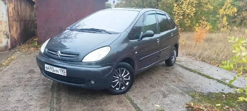 Citroen xsara picasso 2002г. в двигатель 1.8, коробка 5 кпп, кузов оцинкованный, без ржавчин, без гн... - фотография