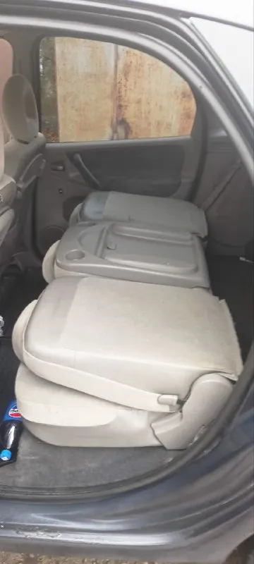 Citroen xsara picasso 2002г. в двигатель 1.8, коробка 5 кпп, кузов оцинкованный, без ржавчин, без гнили, расход 7-8 на 100. салон трансформер, сзади сиденья снимаются, очень большой багажник, семейный вместительный автомобиль, масло не берет, на полном ходу, без нареканий, все окна родные в круг в авто имеется: электрозеркала, подогрев зеркал, складывание зеркал автоматическое, 4 стеклоподъемника, абс, 4 подушки безопасности, велюровый салон, противотуманные фары, климат контроль холодит заправлен, бортовой компьютер, корректор фар, по электрике работает все полностью! имеется сервисная книжка. по документам полный порядок, без арестов, штрафов. удобный семейный автомобиль не дорогой в обслуживании, резина зима/лето. торг при осмотре!! продажа с переоформлением! цена 290 000 руб торг +79493863826 (telegram) место осмотра макеевка, харцызск, енакиево - фотография - 10