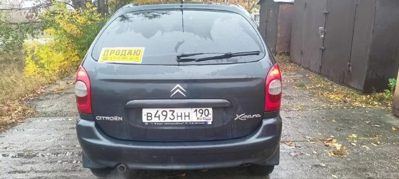 Citroen xsara picasso 2002г. в двигатель 1.8, коробка 5 кпп, кузов оцинкованный, без ржавчин, без гнили, расход 7-8 на 100. салон трансформер, сзади сиденья снимаются, очень большой багажник, семейный вместительный автомобиль, масло не берет, на полном ходу, без нареканий, все окна родные в круг в авто имеется: электрозеркала, подогрев зеркал, складывание зеркал автоматическое, 4 стеклоподъемника, абс, 4 подушки безопасности, велюровый салон, противотуманные фары, климат контроль холодит заправлен, бортовой компьютер, корректор фар, по электрике работает все полностью! имеется сервисная книжка. по документам полный порядок, без арестов, штрафов. удобный семейный автомобиль не дорогой в обслуживании, резина зима/лето. торг при осмотре!! продажа с переоформлением! цена 290 000 руб торг +79493863826 (telegram) место осмотра макеевка, харцызск, енакиево - фотография - 4