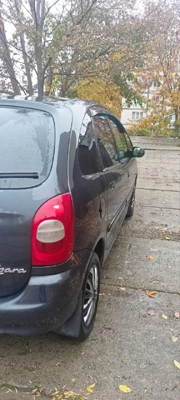 Citroen xsara picasso 2002г. в двигатель 1.8, коробка 5 кпп, кузов оцинкованный, без ржавчин, без гнили, расход 7-8 на 100. салон трансформер, сзади сиденья снимаются, очень большой багажник, семейный вместительный автомобиль, масло не берет, на полном ходу, без нареканий, все окна родные в круг в авто имеется: электрозеркала, подогрев зеркал, складывание зеркал автоматическое, 4 стеклоподъемника, абс, 4 подушки безопасности, велюровый салон, противотуманные фары, климат контроль холодит заправлен, бортовой компьютер, корректор фар, по электрике работает все полностью! имеется сервисная книжка. по документам полный порядок, без арестов, штрафов. удобный семейный автомобиль не дорогой в обслуживании, резина зима/лето. торг при осмотре!! продажа с переоформлением! цена 290 000 руб торг +79493863826 (telegram) место осмотра макеевка, харцызск, енакиево - фотография - 6