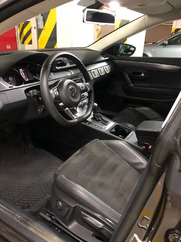 Продаю vw passat cc 2013г.
1.8 Tsi 7 dsg автомат
Пробег 126.000
2Й хозяин с 2013г.

Двигатель 1.8 tsi ( из-за незаметного выхода из строя форсунок на 113 сделан капитальный ремонт дивигателя с устронением всех недостатков) так что новому владельцу переживать больше не за что.
Диски ориг. R19 с резиной michelin 235/35

Все свое время хранилась в паркинге !!!
Без дтп
Крашено только левое крыло и капот(есть фото причины покраски)
Документы все в порядке.
Ставлю на российский учет без права перерегистрации 5 лет
Цена 1.550.000
Тел. +79493801918 - фотография - 4