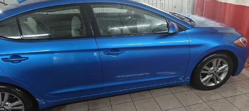 Hyundai elantra vi se 2017 2.0 акпп 6-ст 152 л. с. родной пробег 122 тыс. км машина в отличном техническом и эстетическом состоянии, обслужена и ухожена. без ошибок, скрытых и явных дефектов. хорошая комплектация: японский 6тиступенчатый автомат с 3 режимами: eco-standart-sport, мультируль, круиз-контроль, 2х-зонный климат-контроль, подогрев сидений, цветной многофункциональный монитор с камерой заднего вида и carpay, датчик давления в шинах, литые диски. по тп 2016, по vin 2017 за машину не стыдно донецк, 1,350 млн, торг +7949 324 23 37 - фотография - 3