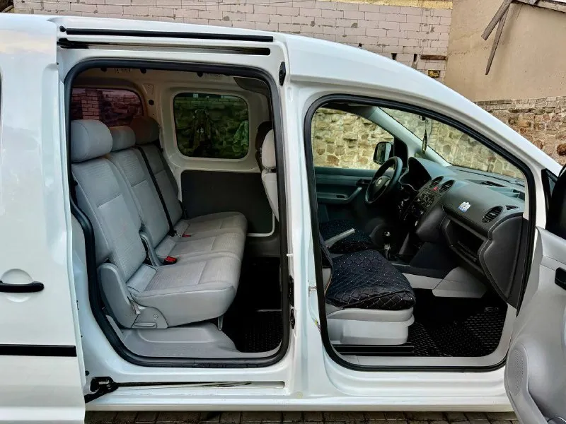 Volkswagen cadyy maxi
2008 Года выпуска
1.6 Mpi бензин механика
231 Тыс км пробег родной подтвержденный
Без дтп!
1 Хозяин птс оригинальный!
Практически в родной краски!
2 Комплекта ключей
Все книжки родные каждое прохождения то!
Все стекла включая лобовое оригинальные!
Салон чист ухоженный!
По кузову в отличном состояние без дефектов!
Двигатель ходовая кпп в идеальном состоянии!
Вся обслужена!
Замена масла каждые 7 тыс км!
Кондиционер холодит как в морозилке!
Авто без вложений сел и поехал!
Срочно все вопросы по телефону звонить в любое время
Юридически кристально чистая любое оформление!
Цена 870 000 тыс рублей!
+7949-612-37-14
+7949-401-03-58
📞 Звоните: +7(949)6123714 - фотография - 7