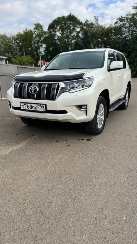 Продам toyota land cruiser prado 150, 2019 года, рестайлинг, мотор 2.8 самый надёжный и экономный, р... - фотография