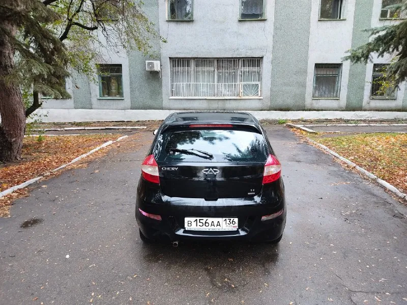Chery bonus a13, 2012 года выпуска, ищет нового владельца! 🔥 цена: 350 000 рублей. живой торг у капота после осмотра. пробег: 125 000 км. всего 2 собственника. сердце автомобиля – двигатель – бьется ровно и уверенно. коробка переключения передач работает как швейцарские часы. ходовая часть только что вышла из ремонта (осталось лишь выполнить сход-развал). кузов в хорошем состоянии! дно и стаканы – без дыр. полная комплектация, все системы исправны и готовы к работе. незначительные косметические дефекты по лакокрасочному покрытию (сколы и царапины) – лишь легкие штрихи времени, нисколько не влияющие на ходовые качества. с документами полный порядок, переоформление пройдет быстро и без хлопот. звоните, с удовольствием отвечу на все ваши вопросы! осмотр в макеевке. +79493210404 📞 звоните: +7(949)3210404 - фотография - 4