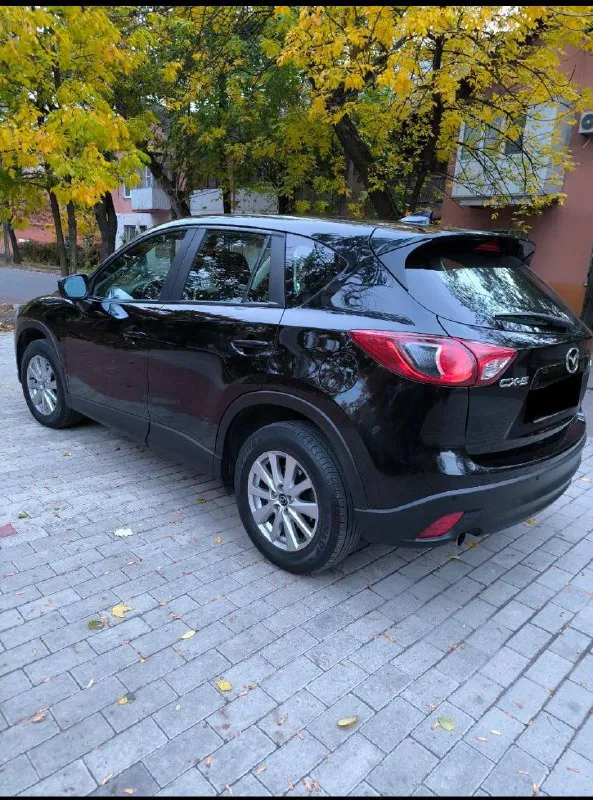 В продажа mazda cx-5 2017 года выпуска двигатель 2.0 бензин коробка автомат пробег.197тыс. км. автомобиль в идеальном состоянии, автотека зелёная абсолютно не какого вложения не требует ! двигатель работает как часики, коробка переключает мягко, плавно, без пенков и прочего, ходовая без посторонних звуков чистый и ухоженный салон, готов на любые проверки с вашей стороны ! есть все для комфортного вождения, двух зонный климат датчик света, и дождя, подогревы сидений мульти руль круиз-контроль, бортовой компьютер, камера заднего вида, адаптивные фары(поворачивают в сторону руля) спорт режим, электро -ручник, aux, bluetooth авто запуск и т. д. с документами все в порядке, продажа с полным переоформлением в мрэо 💯 г. донецк цена 1.800.₽ звоните остальное по, 📞 +7(949)6164847 📞 звоните: +7(949)6164847 - фотография - 4