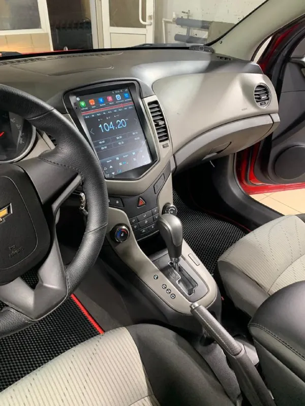 Chevrolet cruze шевролет круз 2012г 1.6 ат бензин. пробег 230.000 мотор отличный, надежный, не дымит, не троит, не потеет, без ваносов! масло не расходует! акпп чистый автомат классический, не пинает, не буксует, переключает мягко! ходовая не гремит, не стучит, едет ровно, никуда не тянет! рыжиков и гнили нет! автозапуск, магнитола андроид, bt аудио кондиционер заправлен, и холодит печка работает электрика вся исправна, работают все что есть, и должно! вообщем вся обслужена, вложений не требует, сел и поехал документы кристально чистые, без запретов, без штрафов, переоформление без проблем, в мрэо с моим присутствием… любые проверки на сервисе за ваш счет осмотр г. макеевка связь +79496378980 цена 710.000 руб срочно торг разумный у капота реальному клиенту - фотография - 8