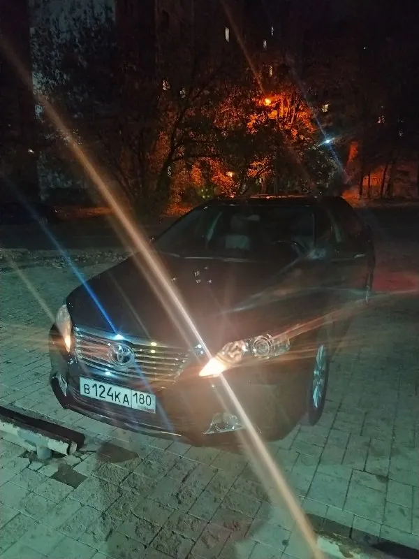 1 хозяин. куплена в донецке у официалов в декабре 2011. европейская сборка. camry m.50 at 2,5; benz. full prestige, 284тыс, трассовый пробег, в авто никогда не курили. бережная эксплуатация. продажа в связи с отъездом. только купленный комплект зимних шин, в упаковке передние стойки амортизаторов и задние тяги новому хозяину. покупал на будущее то. масло motul каждые 7-8тыс. отличный, надёжный и очень комфортный автомобиль. донецк. центр, мотель +79493408948 +79494276741 📲 tg: @deribas_dpr 📞 звоните: +7(949)3408948 - фотография - 5