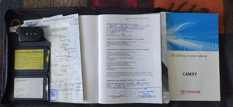 1 хозяин. куплена в донецке у официалов в декабре 2011. европейская сборка. camry m.50 at 2,5; benz. full prestige, 284тыс, трассовый пробег, в авто никогда не курили. бережная эксплуатация. продажа в связи с отъездом. только купленный комплект зимних шин, в упаковке передние стойки амортизаторов и задние тяги новому хозяину. покупал на будущее то. масло motul каждые 7-8тыс. отличный, надёжный и очень комфортный автомобиль. донецк. центр, мотель +79493408948 +79494276741 📲 tg: @deribas_dpr 📞 звоните: +7(949)3408948 - фотография - 7