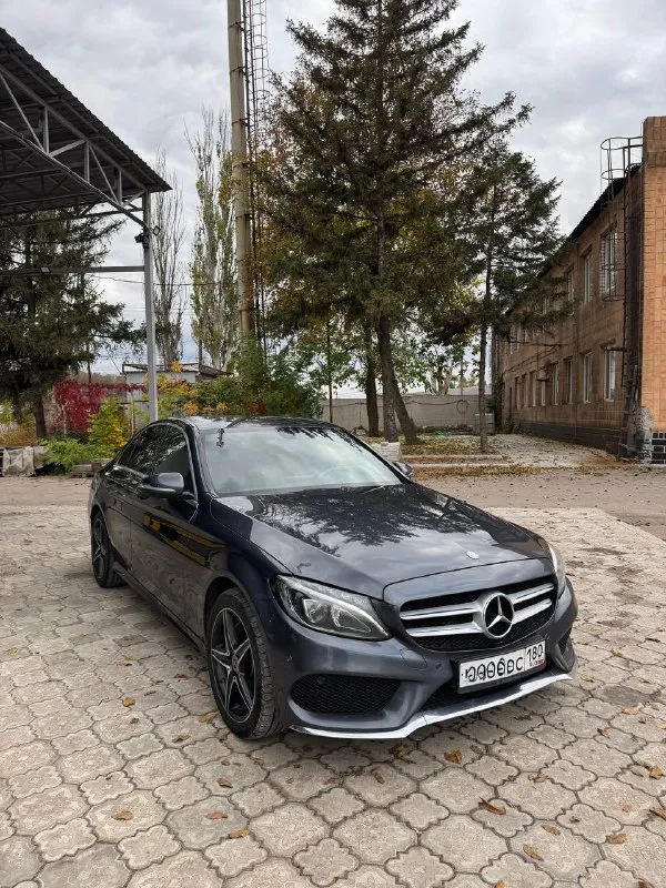 Mercedes c180 sport+ 2014 года родной пробег 230 тысячи км, подтвержден автотекой двигатель турбиров... - фотография