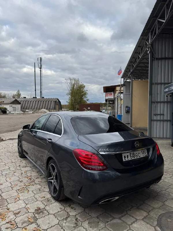 Mercedes c180 sport+ 2014 года родной пробег 230 тысячи км, подтвержден автотекой двигатель турбированный 1.6 бензин (156 л. с.), автоматическая коробка передач, всё работает отлично подвеска в отличном состоянии, без посторонних шумов машина не требует никаких вложений, полностью обслужена, сел и поехал комплектация sport+ включает: 5 режимов езды, ассистент парковки, двухзонный климат-контроль, датчик дождя и света, парктроники, система автоторможения, круиз-контроль у авто абсолютно зеленая история автотеки, вся машина в родной краске и с родным остеклением, она не участвовала в дтп стс, птс оригинал на руках, юридически чистая, без штрафов, буду присутствовать в мрэо от машины не избавляюсь, продаю т. к. приобрел новую дополнительные фото пришлю по запросу, пишите цена - 2.3 миллиона рублей, торг уместен при осмотре донецк, пролетарский район тел. +79494768776, телеграмм 📲 tg: @astior 📞 звоните: +7(949)4768776 - фотография - 6