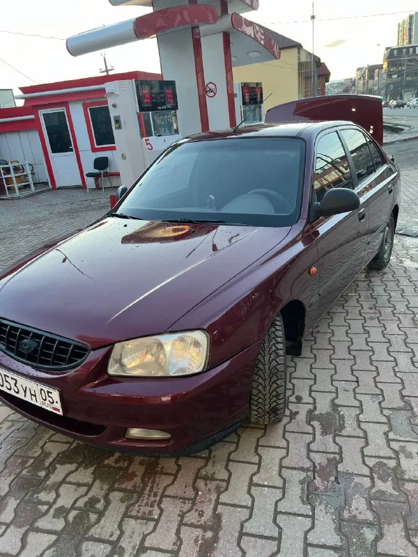 Hyundai accent 1.5 102л. с. обслужена полностью все расходники заменены мотор на 5 коробка на 5 ходовая подтянута купил новые колеса им неделя купил новый аккумулятор антифриз новый поменял прижимной на стартере легкая музыка не убитая не кривая не косая цена 400т. р. обращаться по номеру :+7990-053-79-01 - фотография - 8