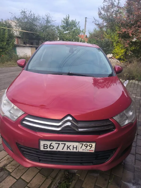 Citroen c4 2012 года выпуска хорошее состояние 1.6 автомат, родной окрас, есть история цена 590 тыс.... - фотография