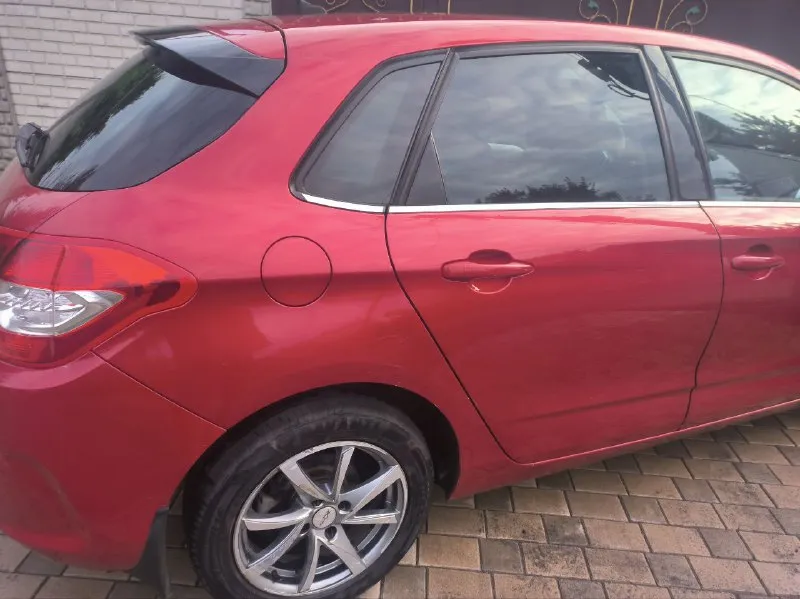Citroen c4 2012 года выпуска хорошее состояние 1.6 автомат, родной окрас, есть история цена 590 тыс. отличный вариант на автомате 79494139392 📲 tg: aleksandr 📞 звоните: +7(949)4139392 - фотография - 3