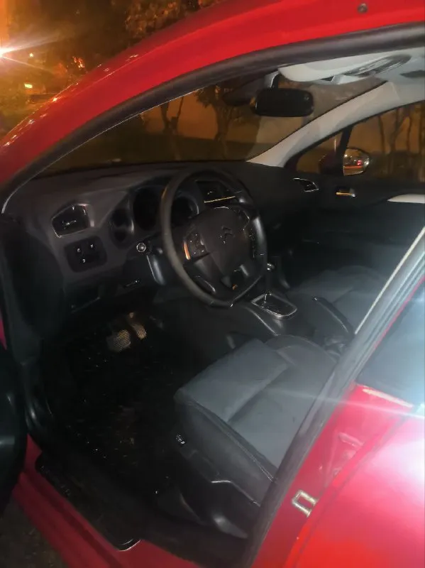 Citroen c4 2012 года выпуска хорошее состояние 1.6 автомат, родной окрас, есть история цена 590 тыс. отличный вариант на автомате 79494139392 📲 tg: aleksandr 📞 звоните: +7(949)4139392 - фотография - 9