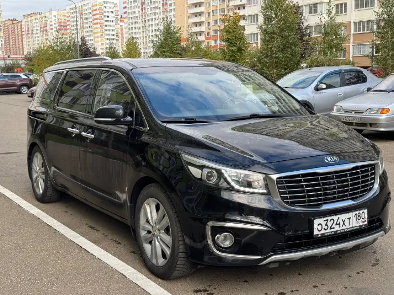 Kia carnival iii 2017г. пробег:155 тыс 2.2 дизель (202 л. с.) цена:2 550 000 тыс. автомобиль в идеальном внешнем и техническом состоянии. крашено заднее правое крыло. все работает, ничего менять не нужно. дополнительно установлен планшет фирмы teyes. музыка отменная. более чем. машина ездила в основном по трассе. вторая машина в семье. для путешествий. с продажей не тороплюсь, адекватный и обоснованный торг присутствует. от машины не избавляюсь. +79693000460 - фотография - 3