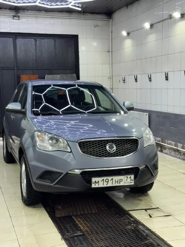 Ssangyong actyon2 2011 состояние идеальное 2.0 дизель, механика ✅родной окрас, авто без дтп. ✅2 хозяина ✅технически без нареканий ✅2 комплекта резины ✅сигнализация с автозапуском ✅2 ключа автомобиль в изумительном состоянии для своих лет, коррозии нет, весь в родном окрасе. перед продажей провели комплекс дорогостоящих услуг детейлинга, автомобиль, как новый. мотор, коробка без нареканий. тяга паровозная для этой машины! цена: 870000р. +7 949 577-13-21 +7 949 658-59-82 +7 989 502-37-77 - фотография - 2
