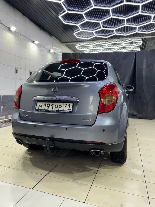 Ssangyong actyon2 2011 состояние идеальное 2.0 дизель, механика ✅родной окрас, авто без дтп. ✅2 хозяина ✅технически без нареканий ✅2 комплекта резины ✅сигнализация с автозапуском ✅2 ключа автомобиль в изумительном состоянии для своих лет, коррозии нет, весь в родном окрасе. перед продажей провели комплекс дорогостоящих услуг детейлинга, автомобиль, как новый. мотор, коробка без нареканий. тяга паровозная для этой машины! цена: 870000р. +7 949 577-13-21 +7 949 658-59-82 +7 989 502-37-77 - фотография - 5