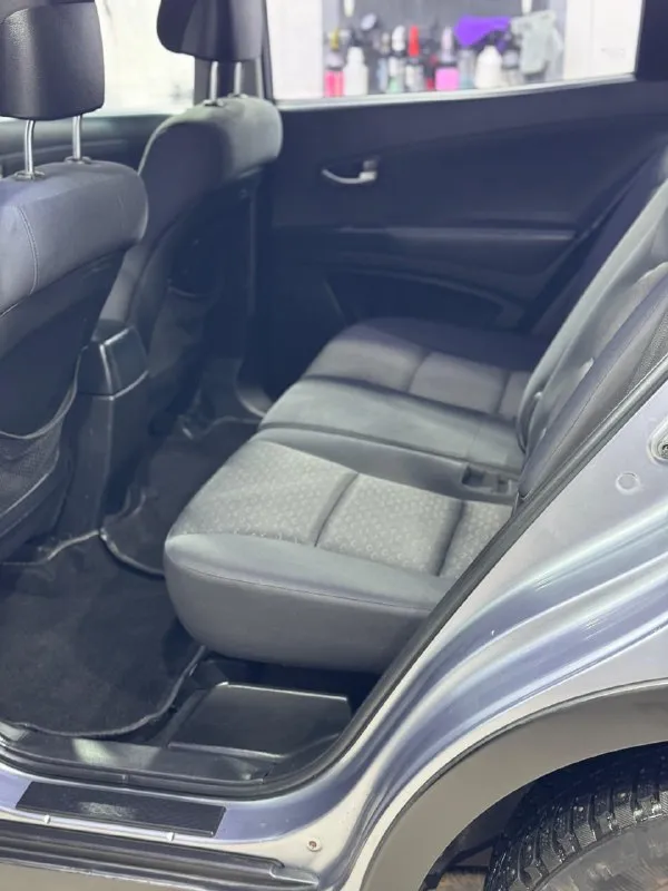 Ssangyong actyon2 2011 состояние идеальное 2.0 дизель, механика ✅родной окрас, авто без дтп. ✅2 хозяина ✅технически без нареканий ✅2 комплекта резины ✅сигнализация с автозапуском ✅2 ключа автомобиль в изумительном состоянии для своих лет, коррозии нет, весь в родном окрасе. перед продажей провели комплекс дорогостоящих услуг детейлинга, автомобиль, как новый. мотор, коробка без нареканий. тяга паровозная для этой машины! цена: 870000р. +7 949 577-13-21 +7 949 658-59-82 +7 989 502-37-77 - фотография - 7