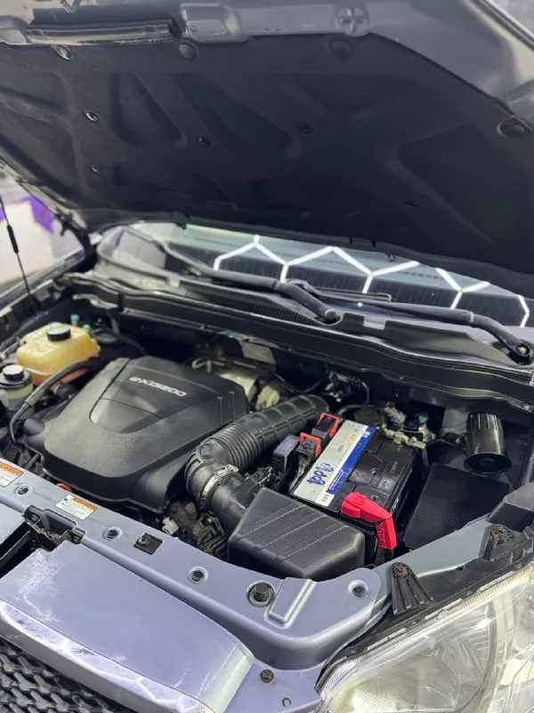 Ssangyong actyon2 2011 состояние идеальное 2.0 дизель, механика ✅родной окрас, авто без дтп. ✅2 хозяина ✅технически без нареканий ✅2 комплекта резины ✅сигнализация с автозапуском ✅2 ключа автомобиль в изумительном состоянии для своих лет, коррозии нет, весь в родном окрасе. перед продажей провели комплекс дорогостоящих услуг детейлинга, автомобиль, как новый. мотор, коробка без нареканий. тяга паровозная для этой машины! цена: 870000р. +7 949 577-13-21 +7 949 658-59-82 +7 989 502-37-77 - фотография - 9