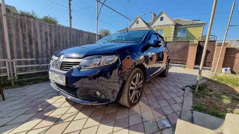 Продам renault логан 1,5 дизель 2014 года. пробег 175000 км. я второй хозяин по птс состояние отличное, 2 ключа, сервисная книга. тянет, масло не жрёт. коробка работает хорошо, не хрустит ничего. электроусилитель руля. кондиционер заправлен, морозит. кузов оцинкованный. незачуханный. вся в родном окрасе. без гнили, дыр и коррозии. нет ни одного рыжика. дно в отличном состоянии. опрятный салон, никакие умельцы машину не ковыряли. по электрике работает каждая кнопка. родная мультимедиа с блютуз. стекла все родные 2014г. свежая тонировка. стоят 17 легкосплавные диски, с хорошей резиной. расход трасса 3,5 -4л. цена 715 тыс. руб. торг. новоазовск +79493136067 (если нет связи звоните/пишите в телеграмм) 📲 tg: @tatyanadeleeva2022 📞 звоните: +7(949)3136067 - фотография - 5