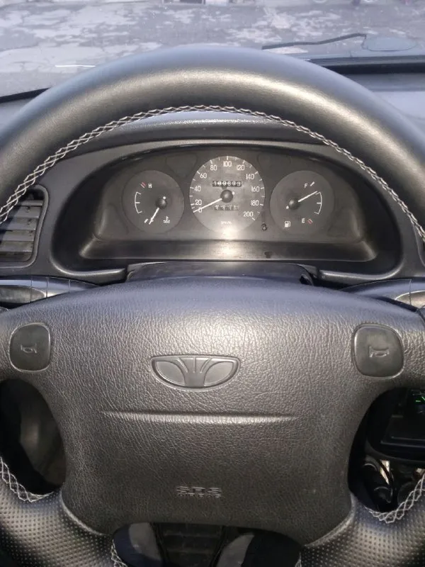 Продам свой автомобиль с полным переоформлением. fso lanos 2006. пробег 189700.местая донецкая в очень хорошем состоянии. кузов без вложений ❗ варить и красить не надо. обработан и проклеен шумо-виброизоляцией. двигатель 1.5 работает отлично на бензине и газ-евро4, вписан в техпаспорт. замена масла xado🛢️ каждые 7000км. кпп 5 ступка работает исправно 👍 по ходовой новые передние стойки, поворотные кулаки, опорные подшипники усиленные sevi. ступичные подшипники корея iljin. выхлопная система polmostow-лучшая из предложенных 👍. весной 2024 установлена новая система кондиционера с новыми радиаторами и испарителем, заодно заменил радиатор печки и проклеил блок климата-зимой и летом вентилятор на 1 положении 😉. в салоне перетянут руль(регулируются по высоте), сиденья в кожу, дверные карты, подлокотник, потолок и стойки установлен яркий свет, туманки. магнитола процессорная-звук отличный😎авто на новой зимней резине, летние колёса отдам новому хозяину сделано многое, всего не вспомню уже. 350000₽ +79493760850 донецк - фотография - 4