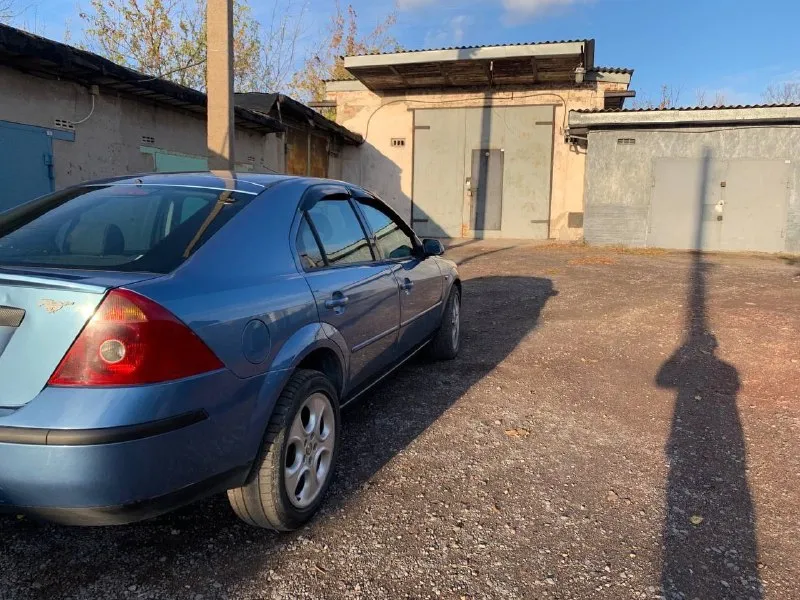 Продается ford mondeo 1.8 на механике машина приехала с германии в 2017 году, была всегда в одних руках стоит на учете днр, поэтому на российском учете будете первым хозяином все проблемные места машины обработаны менялось сцепление, стойки задние, тормоза передние, подвеска перебрана вся, была замена генератора. диски р17 пробег 250000 стоимость 390000 руб территориально в макеевке телефон для связи +79493811298- сергей - фотография - 4