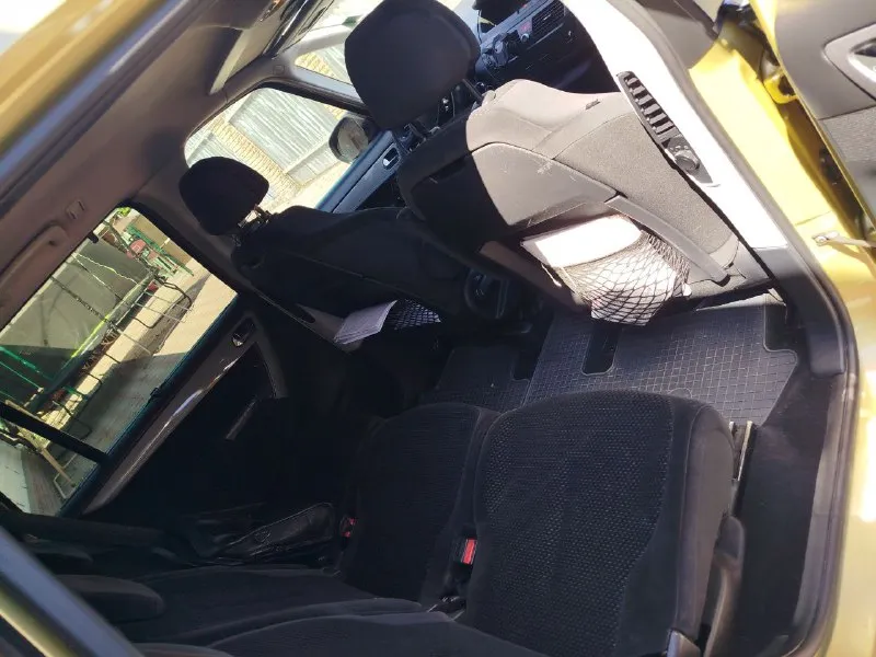 .: семейный минивэн.7 мест. ситроен с4 гранд пикассо. 2008 г. в. двигатель 1.6 дизель. кпп автомат. салон, велюр.8 подушек безопасности, полный электро-пакет. датчик дождя, датчик света. круиз-контроль, климат-контроль. авто, без дтп. два ключа. два комплекта резины, зима на железных дисках, лето на оригинальных титанах. в автомобиле работает каждая кнопка. . цена 630.000. рублей. торг. +79492220202.+79590387536 - фотография - 3