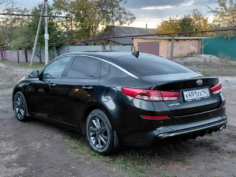 Kia оптима 4 поколение рестайлинг 2019 г 2.0 бензин атмосферный на 150 л. с. комплектация "comfort". 2 хозяина пробег 284000 км двигатель - сvvl коробка автомат - aisin вся оптика освещения спереди - bi led все агрегаты работают исправно. вложений не требует. авто находится в г. перевальск, луганская область. цена 1.250.000 руб 79595727085 / 79117773798 (телега/ватсап) 📞 звоните: +7(959)5727085 - фотография - 3