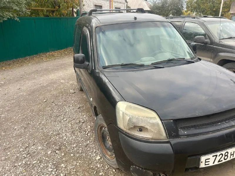 Citroen берлинго 2.0 2007 год. в 2023 году была полностью перебрана ходовка, сделан ремонт двигателя. с тех пор не выезжала. новые фары лежат в упаковке, отдам в подарок. территориально енакиево. цена 140 тр. торг. подробности по телефону +79494209205 или телеграмм +79493366235. 📲 tg: владимир владимирович 📞 звоните: +7(949)4209205 - фотография - 3
