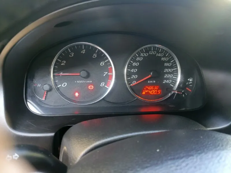 Продам mazda 6 в хорошем состояни. климант контроль, круиз контроль, abs, esp. 1.8 масло не ест менял каждые 7000, за малыху хочу 590000 торгина косячки. +79494087314 📞 звоните: +7(949)4087314 - фотография - 5