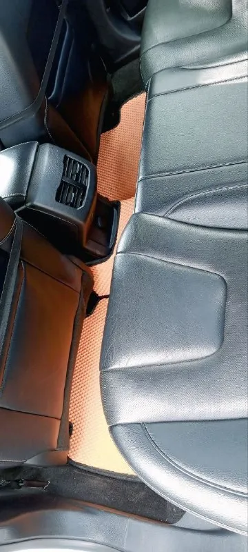 Продам ford fusion 2017 года. 2-х литровый мотор экобуст с турбиной с акпп. комплектация titanium. пробег 106 тыс. км. замена масла каждые 6000-6500 км. лью только liqui moly 5w30. в машине есть все для комфортной езды! - автозапуск с ключа - бесключевой доступ на всех дверях - система стар-стоп - штатная навигация и шикарная музыка - кожаный салон в прекрасном состоянии - акпп шайба и спорт режим -мульти руль - датчик света, оптика супер, дхо - подрулевые лепестки - подсветка салона цвет можно выбрать по вкусу. -электрические передние сидения - память водительского сидения - стеклоподъемники все автоматические - android auto apple carplay - 2-х зонный климат контроль холодит на отлично и подлокотник с охлаждением - круиз контроль - датчик давления в шинах - система удобный доступ в авто - кодовый замок на двери - подогрев сидений машина очень комфортная и динамичная. в комплекте отдам зимнюю резина проехала один сезон. цена 1860000 рублей. торг уместен маши 📞 звоните: +7(959)5360463 - фотография - 6