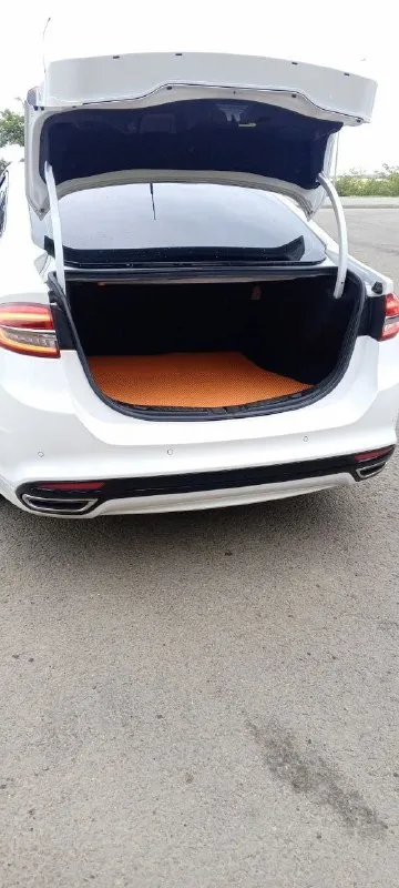 Продам ford fusion 2017 года. 2-х литровый мотор экобуст с турбиной с акпп. комплектация titanium. пробег 106 тыс. км. замена масла каждые 6000-6500 км. лью только liqui moly 5w30. в машине есть все для комфортной езды! - автозапуск с ключа - бесключевой доступ на всех дверях - система стар-стоп - штатная навигация и шикарная музыка - кожаный салон в прекрасном состоянии - акпп шайба и спорт режим -мульти руль - датчик света, оптика супер, дхо - подрулевые лепестки - подсветка салона цвет можно выбрать по вкусу. -электрические передние сидения - память водительского сидения - стеклоподъемники все автоматические - android auto apple carplay - 2-х зонный климат контроль холодит на отлично и подлокотник с охлаждением - круиз контроль - датчик давления в шинах - система удобный доступ в авто - кодовый замок на двери - подогрев сидений машина очень комфортная и динамичная. в комплекте отдам зимнюю резина проехала один сезон. цена 1860000 рублей. торг уместен маши 📞 звоните: +7(959)5360463 - фотография - 8