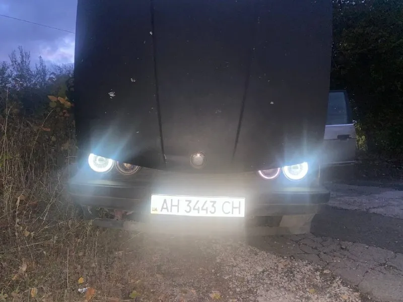 Продам bmw е 34 легендарная мотор 2.5 рядная шаха ходовая мотор и кпп на отлично на полном увереном ходу салон кожа электро люк электро зеркала электра поледемники телефон на учет станет без проблем с машиной отдам новые пороги арки 4 двери и правое крыло цена 200.000 руб донецк +79495213768 📞 звоните: +7(949)5213768 - фотография - 5