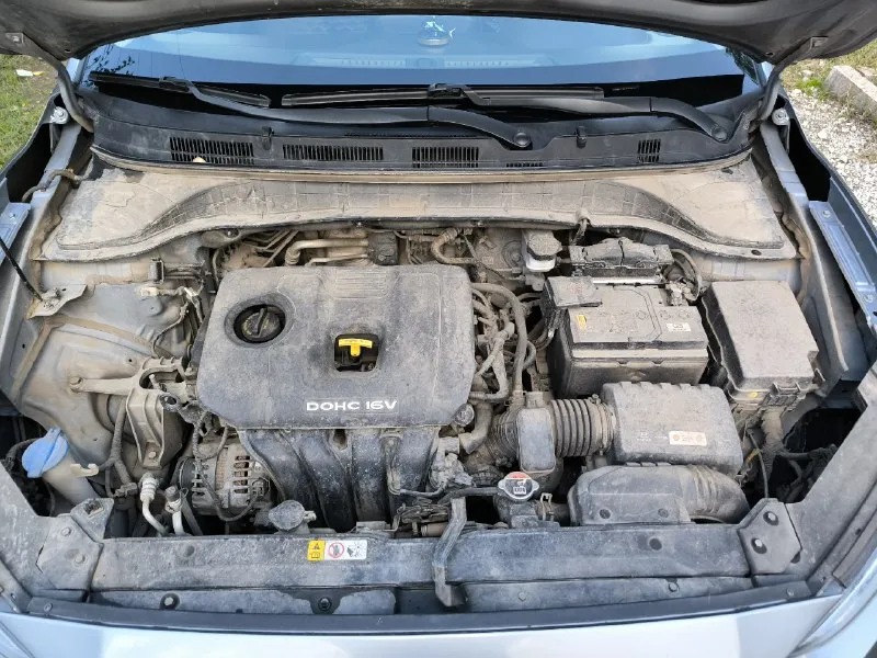 Продам hyundai kona 2.0 ат, 2018 бензин, автомат, передний привод. пробег 120 000.переоформление, любые проверки цена 1.750.000 торг +79591843132 📞 звоните: +7(959)1843132 - фотография - 9