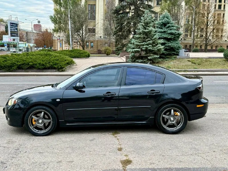 Продам mazda 3 sport 2007 года выпуска. пробег 206.000 км. авто без вложений. 2.0,механическая коробка недавно заменена цепь грм кузов авто без дтп, вся в заводском окрасе! любые проверки за ваш счет юридически чистый авто донецк +79495097888 675.000 рублей 📲 tg: дешевые колеса 📞 звоните: +7(949)5097888 - фотография - 4