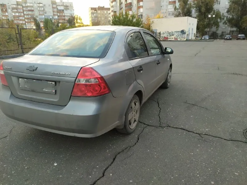 Продам aveo 2007 год. пробег 372000. мотор делал, ходовая в порядке. по кузову надо заниматься. цена 280000р. тел. +7 949 379 29 82 - фотография - 5